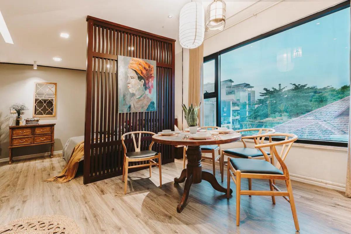 Homestay Giua Long Ha Noi - 10 Phut Den Pho Co هانوي المظهر الخارجي الصورة